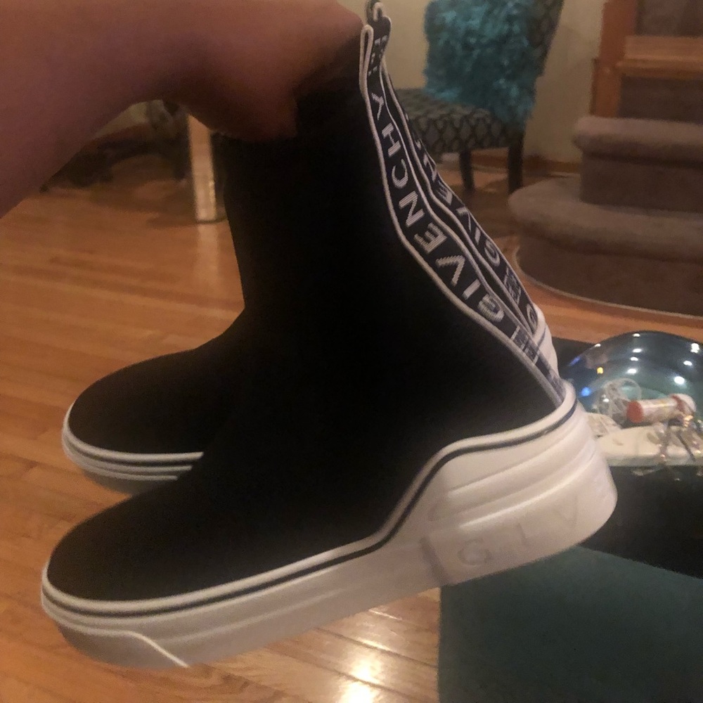 Men’s Givenchy sock sneakers